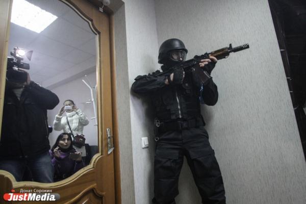 В Ленинградской области бойцы ФСБ ликвидировали украинского террориста - Фото 1